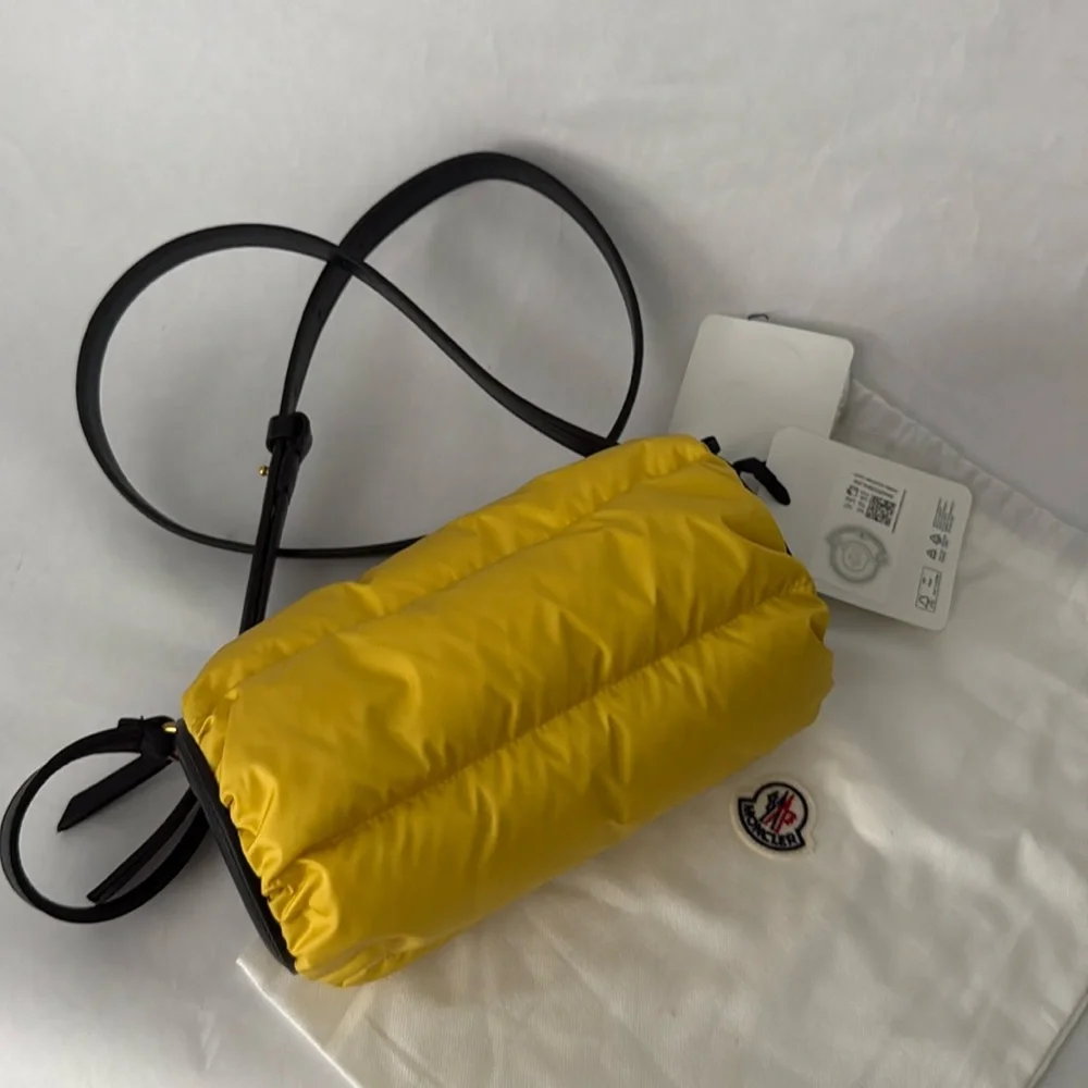 Moncler Yellow and Black Women's Bag - Picture 15 of 16